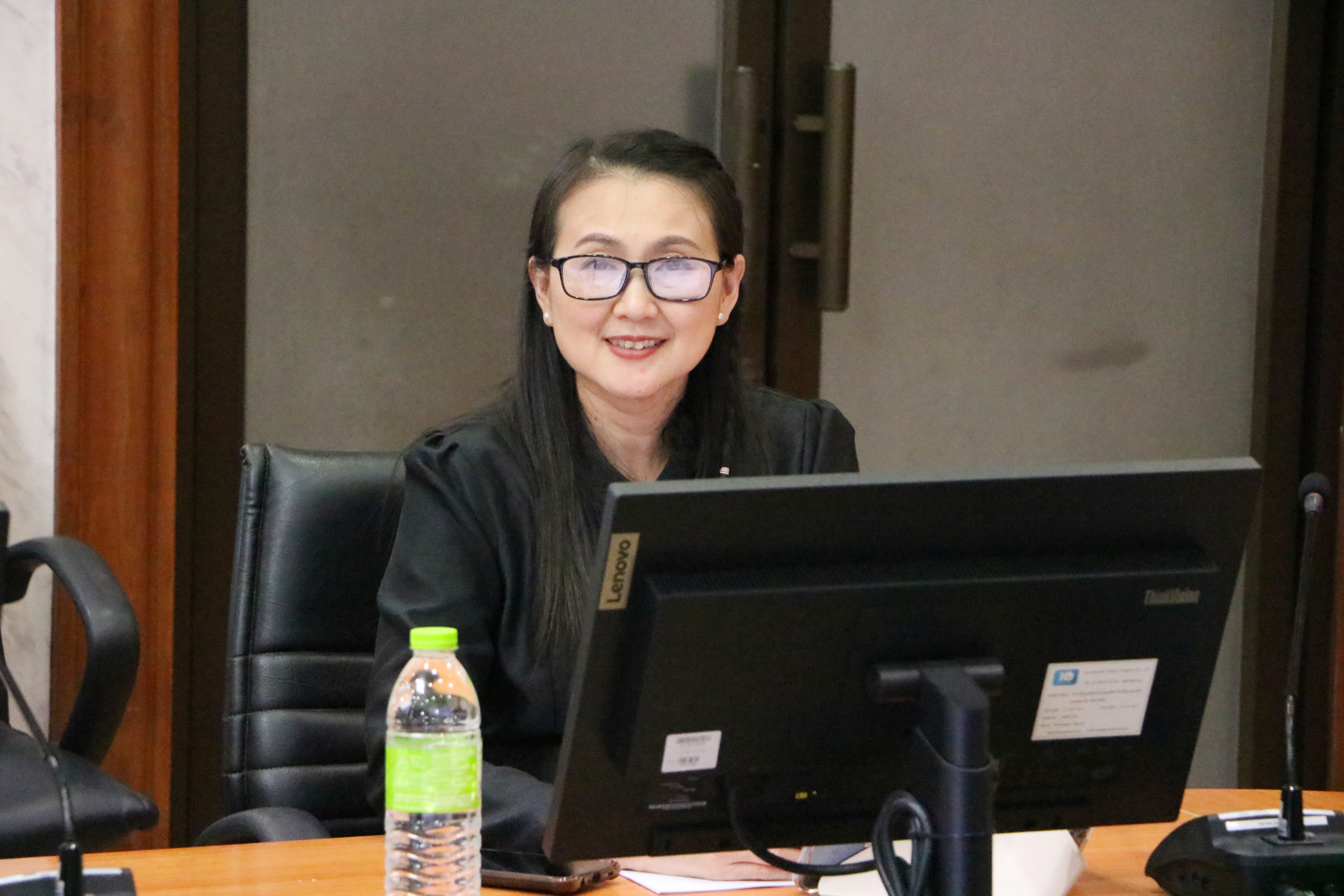 title - ส.ป.ก. ประชุมคณะทำงานกำหนดกรอบการประเมินผลการปฏิบัติราชการตามคำรับรองการปฏิบัติราชการระดับหน่วยงานของสำนักบริหารกองทุน และ ส.ป.ก. จังหวัด ประจำปีงบประมาณ พ.ศ. 2569 รอบที่ 1 